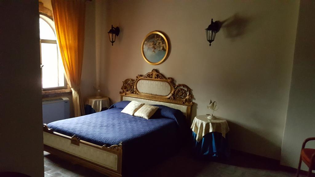Tenuta Il Tenchio Hotel Lacchiarella Eksteriør billede